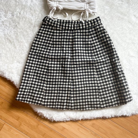 Black & white gingham pleated skirt - PLEASE COMMENT BEFORE BUYING - Picture 2 of 4